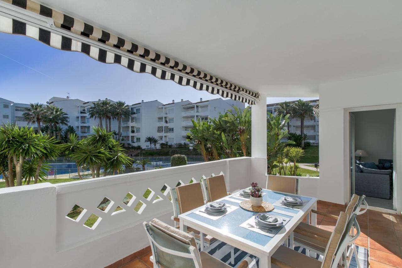 Banus - Banus Playa Rocio Beachfront Complex *